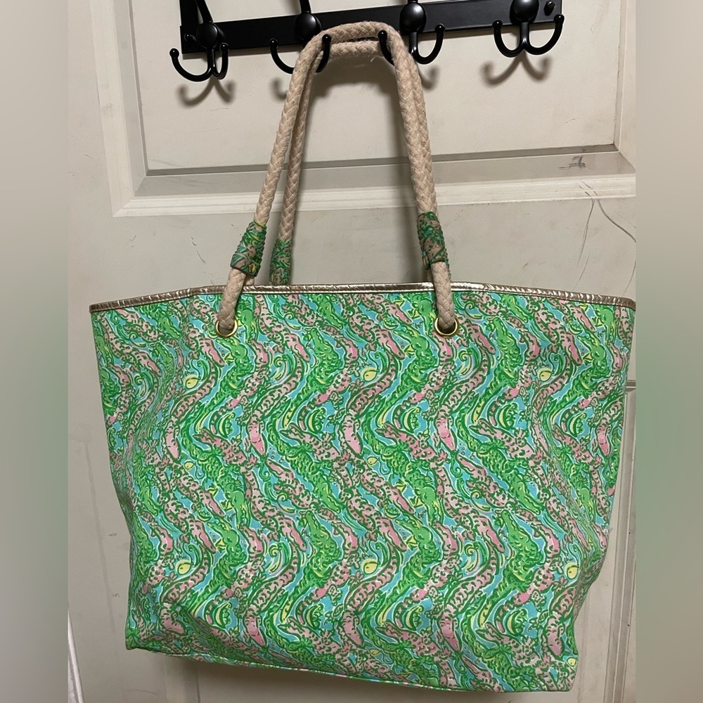 Lilly Pulitzer Green and Pink Tote Bag - Picture 7 of 13